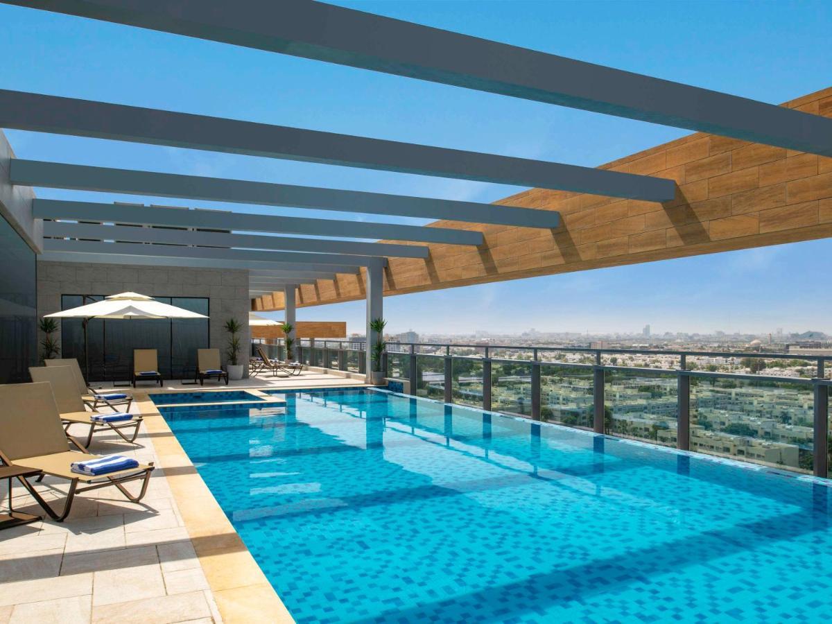Swissotel Living เจดดาห์ ภายนอก รูปภาพ Rooftop pool