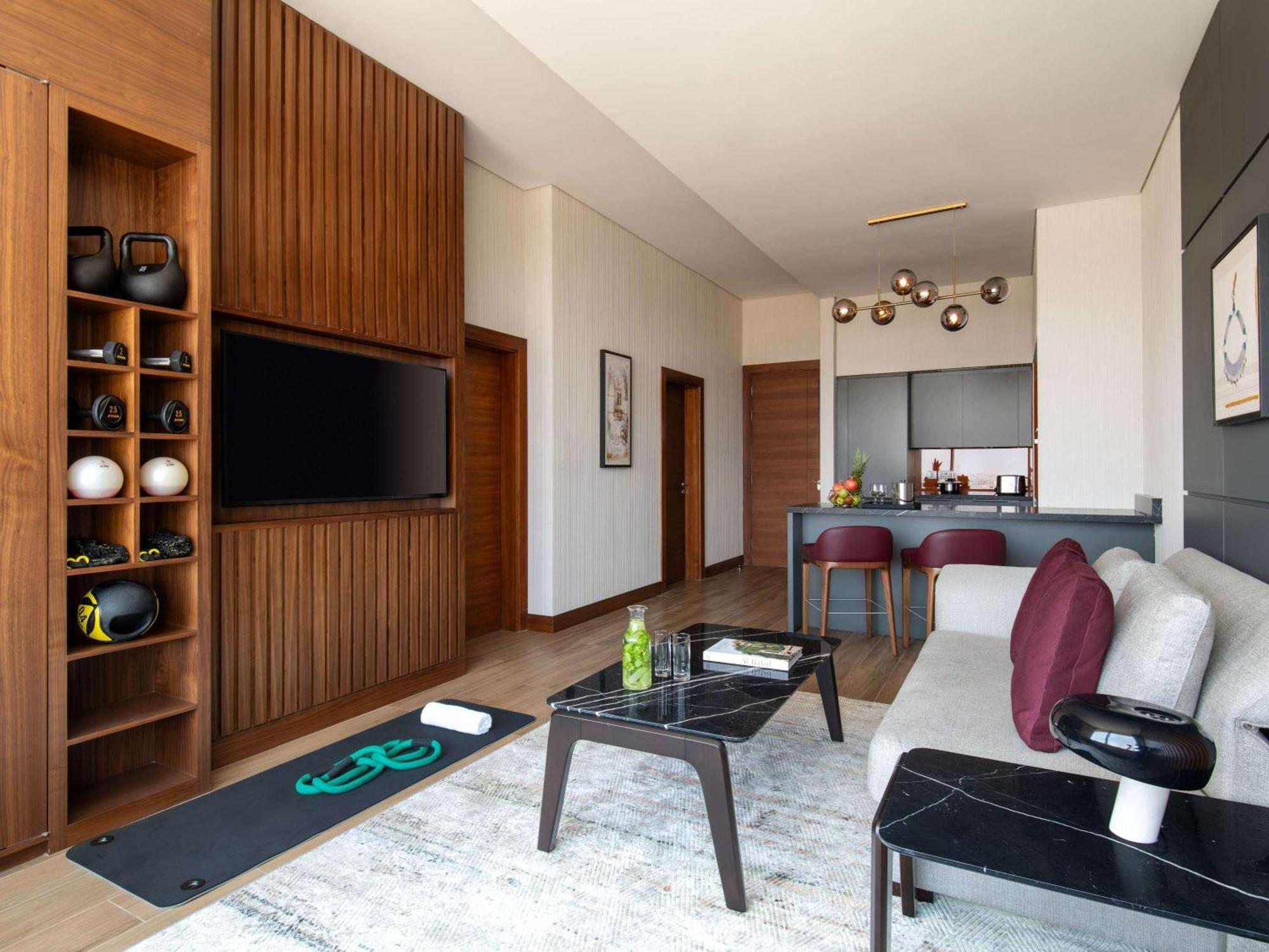 Swissotel Living เจดดาห์ ภายนอก รูปภาพ The interior of a typical apartment at The Standard East Village